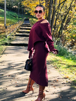 Asymmetric Senti Sweatshirt – Burgundy