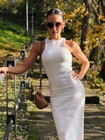 Sukienka prążkowana Senti - śmietankowa