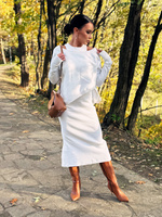 Asymmetric “Senti” Sweatshirt – Cream