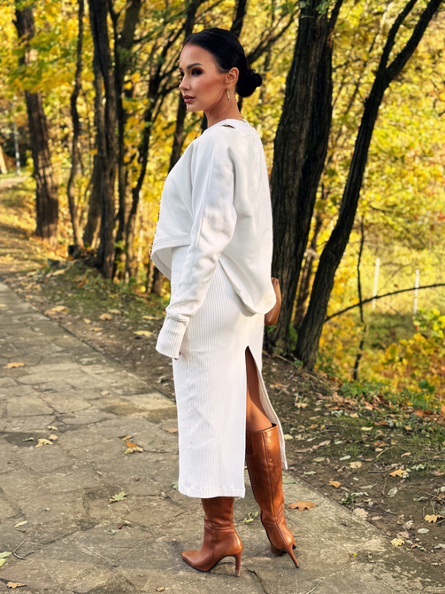 Asymmetric “Senti” Sweatshirt – Cream