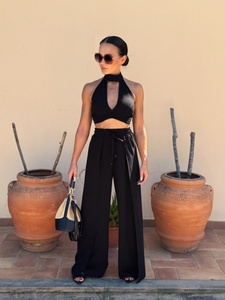 Maja Summer Trousers – linen and viscose trousers with wide legs and side slits, black